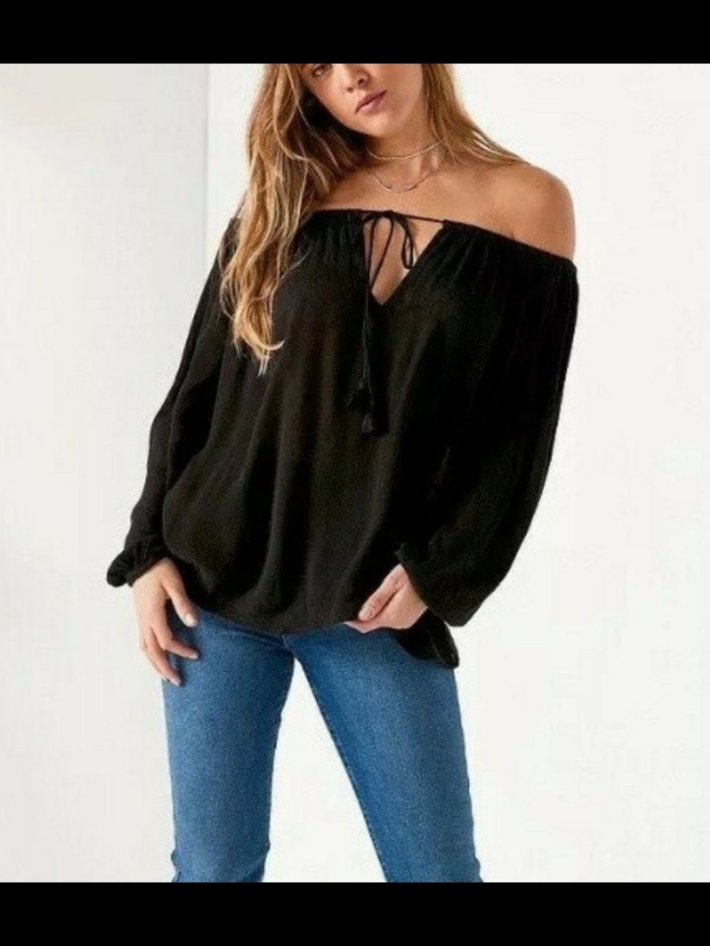 Kimchi Blue Black Off-Shoulder Peasant Blouse